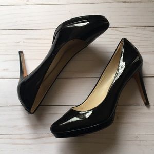 Coach black patent leather pumps size 8B